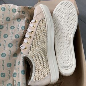 Paul Green
Women's Rachel Sneakers. Brand new in Box. US sizes